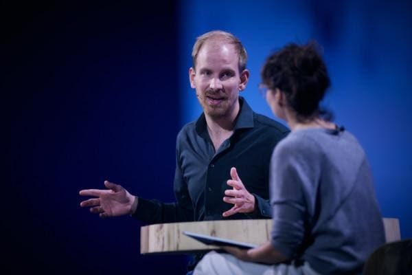 Rutger Bregman – Making Future-Proof Decisions that Count (VIP Session)