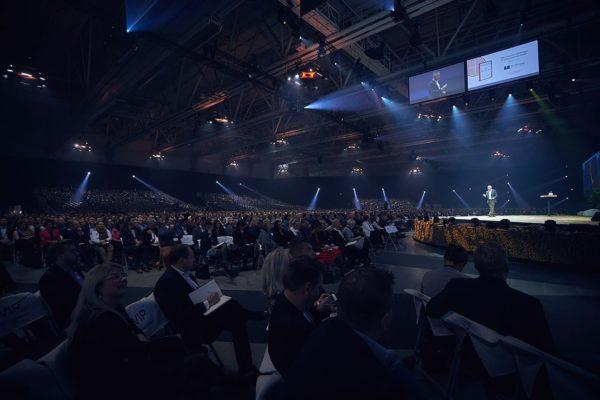 Live stream in NBForum2018